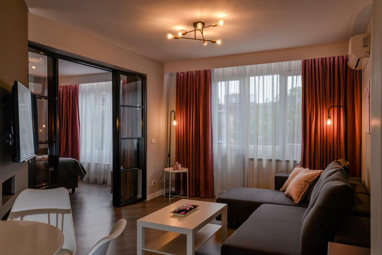 Rose One Bedroom Designer Apartment In City Centre By Flat Mаnager София Экстерьер фото